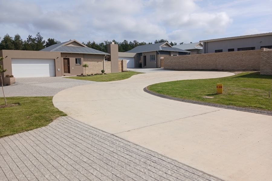 3 Bedroom Property for Sale in Mooikloof Country Estate Western Cape